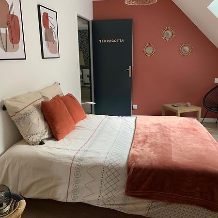 Les 3 Chambres De Christelle & Gilbert Margon  Ngoại thất bức ảnh